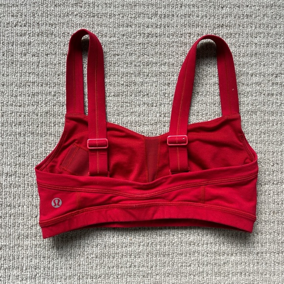 Red Lululemon sports bra - Picture 2 of 5